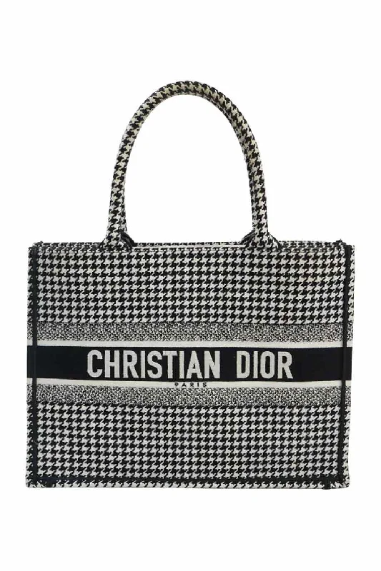 Quilted Women's Handle Bags in Pink for a Feminine and Elegant Look[WB5173] Christian Dior | Top Handle Bag