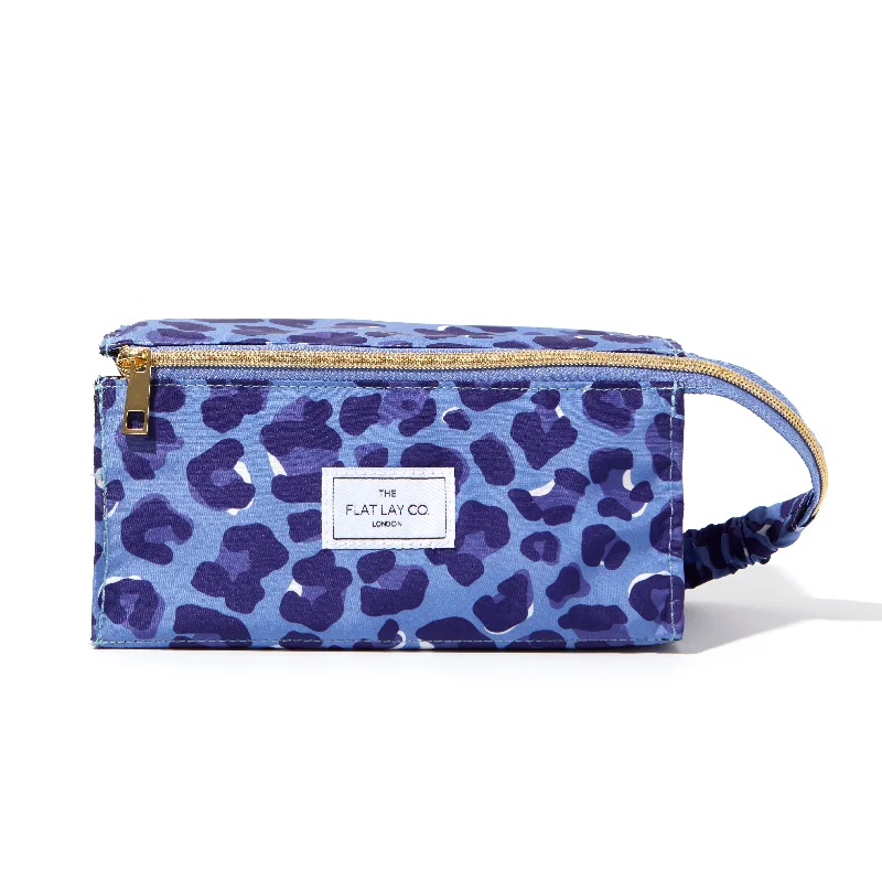 Crossbody Women's Makeup Bags with Adjustable Straps for Hands - Free ConvenienceFlat Lay Makeup Box Bag - Blue Leopard