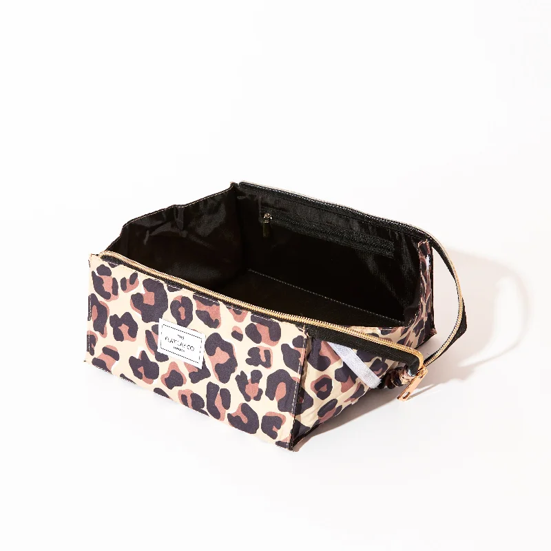 Travel - Sized Women's Makeup Bags in Compact Design for Easy Airplane TravelFlat Lay Makeup Box Bag - Leopard Print