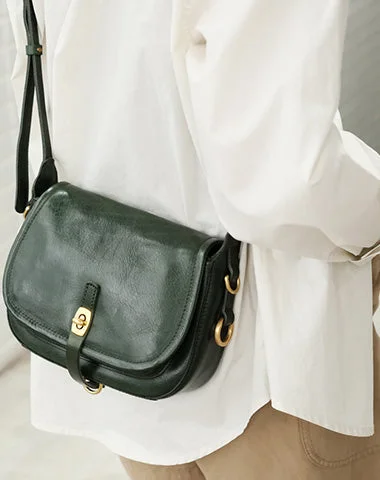 Women's Crossbody Bag with Chain Strap in Gold for a Glamorous TouchVintage Green Womens Shoulder Bag Crossbody Saddle Bag Crossbody Purse for Ladies